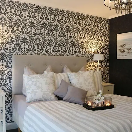 8 In Miramare Comfortable Holiday Holiday home